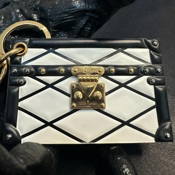 LOUIS VUITTON Petite Malle Bag Charm & Key Holder EUC​